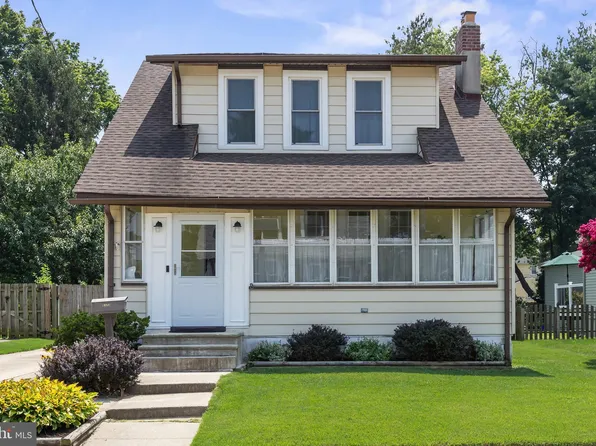 6322 Grant Ave, Pennsauken, NJ 08109