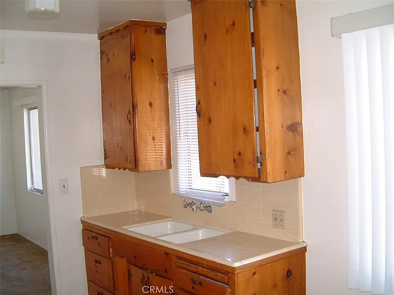 12346 Beverly Blvd — Photo 3