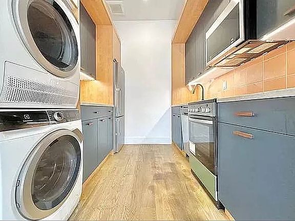 5th image of 1524 New York Ave APT 1A