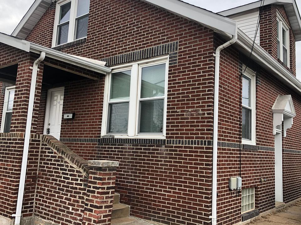 1st image of 740 Bartolet Ave