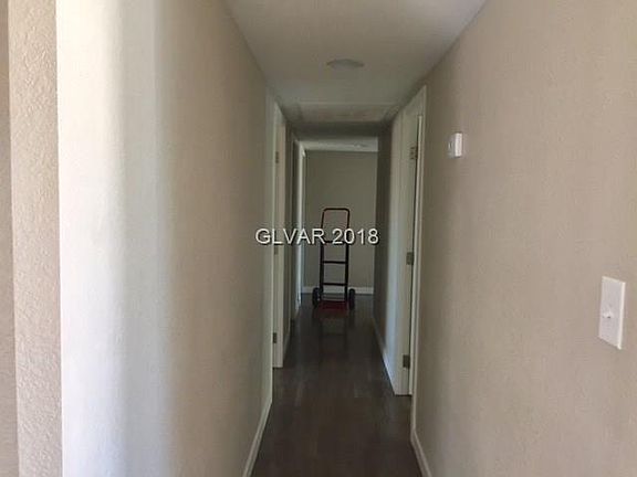 4th image of 4385 Vegas Valley Dr