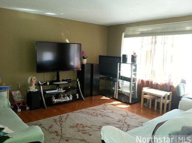 2nd image of 461 S Mystic Street