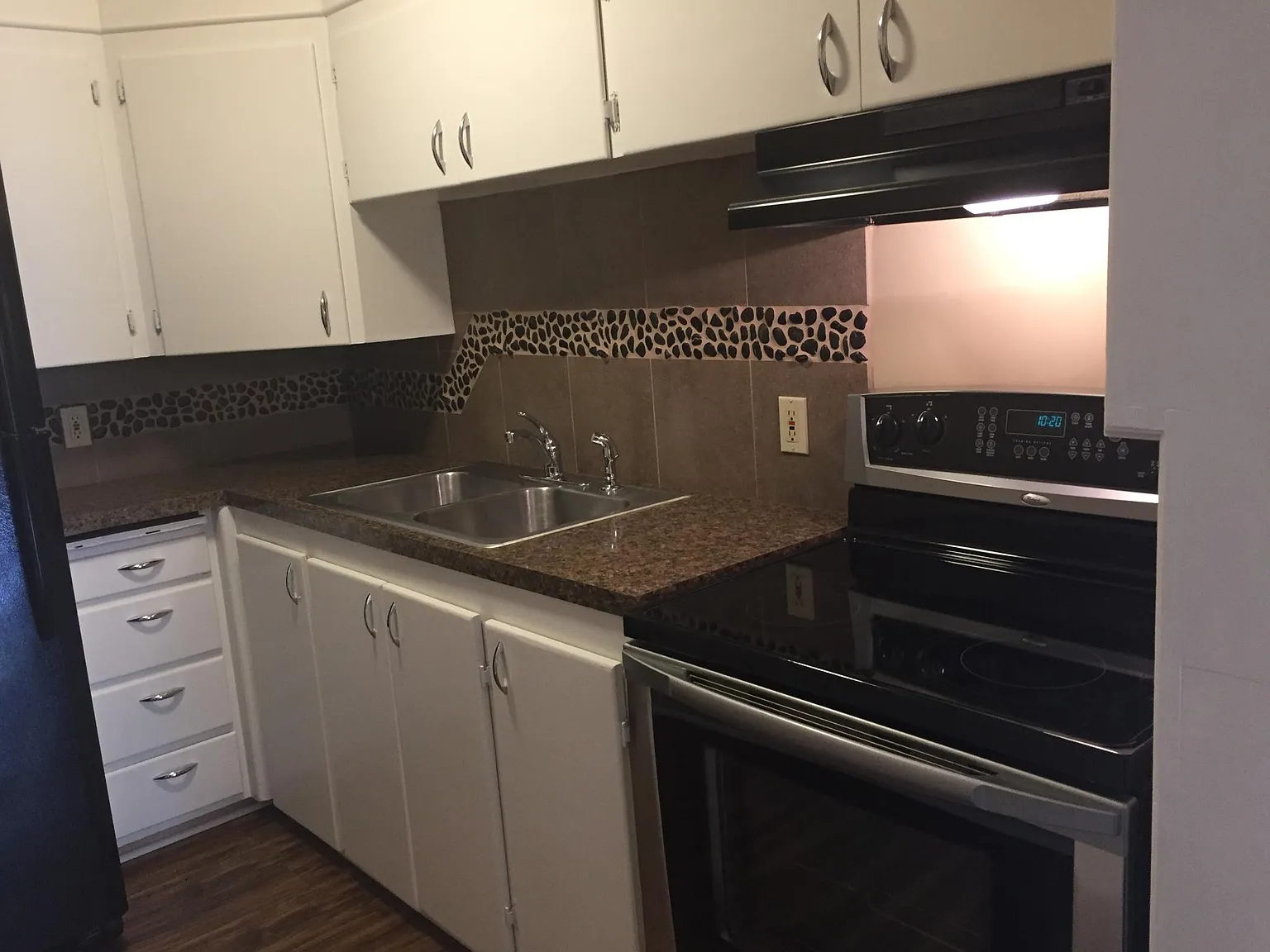 2 bed, 800 sqft, $1,100 — Photo 4