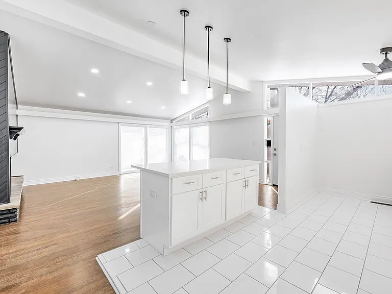 4120 Greenbrier Ln — Photo 17