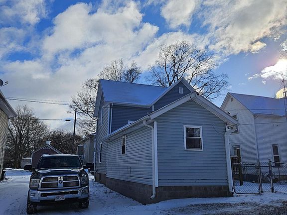 4th image of 308 Plumvalley St