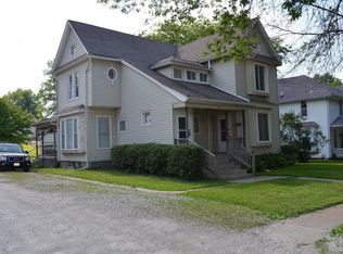 709 N B St, Oskaloosa, IA 52577