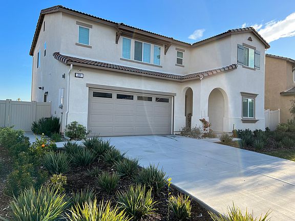 2nd image of 221 Garden Air Ct