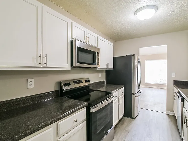 4509 Ravenwood Pl — Photo 10