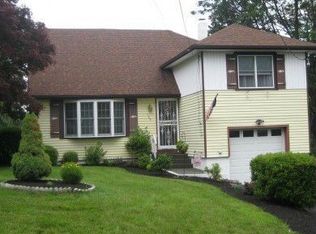 125 Washburns Ln, Stony Pt, NY 10980