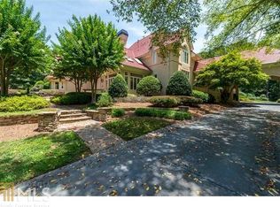 1350 Dogwood Rd, Snellville, GA 30078