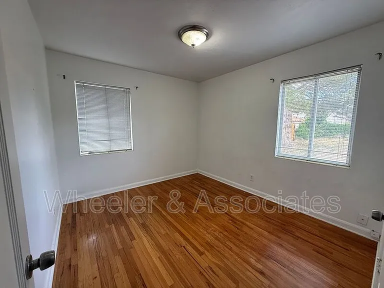 1575 S 800 E — Photo 8