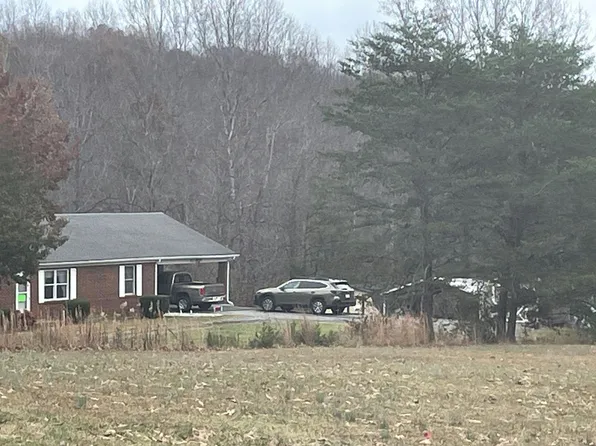 175 Penn Ln, Madison Heights, VA 24572