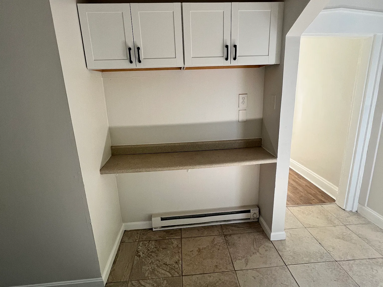 1311 Alberta St — Photo 3