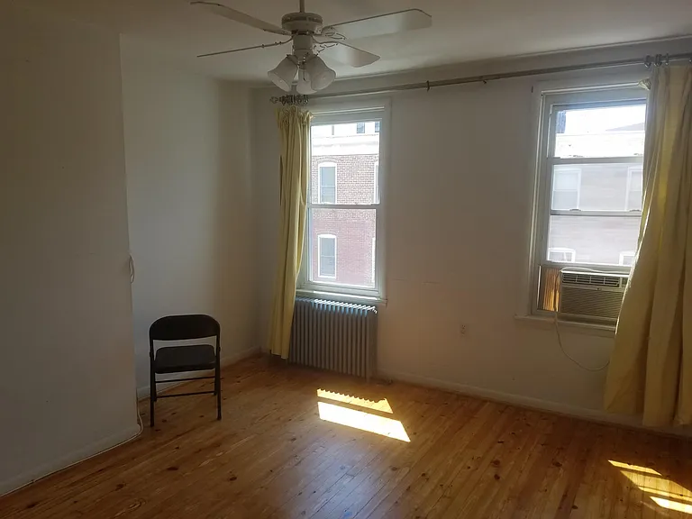 305 S Exeter St — Photo 11