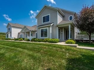 3814 Waterview Ct SW, Cedar Rapids, IA 52404