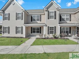 8 Crabapple Cir, Port Wentworth, GA 31407