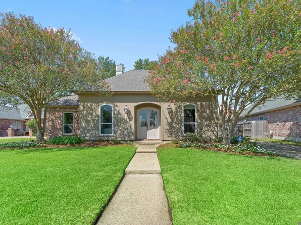 10626 Hollybrook Dr, Baton Rouge, LA 70809