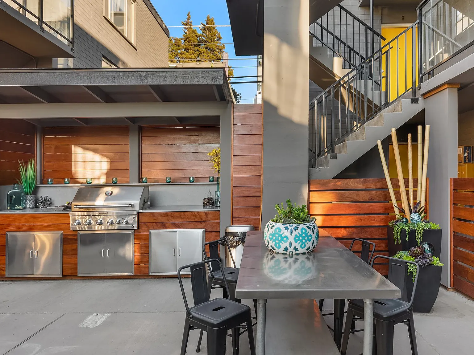The Palms Apartments | 1 MONTH FREE! — Photo 3
