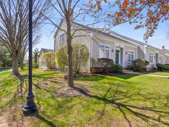 63 Winthrop Rd #A, Monroe Township, NJ 08831