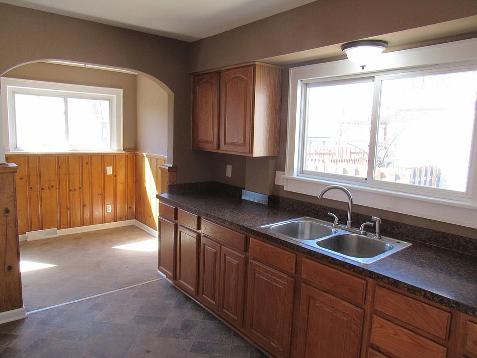 1st image of 1290 Burkhardt Ave
