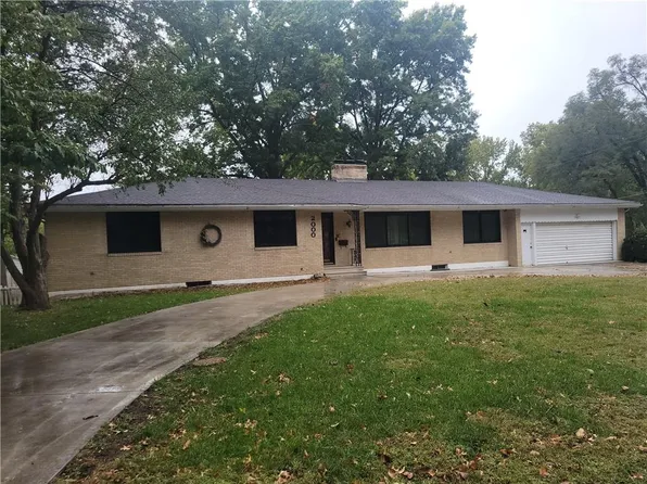 2000 S Vermont Ave, Independence, MO 64052