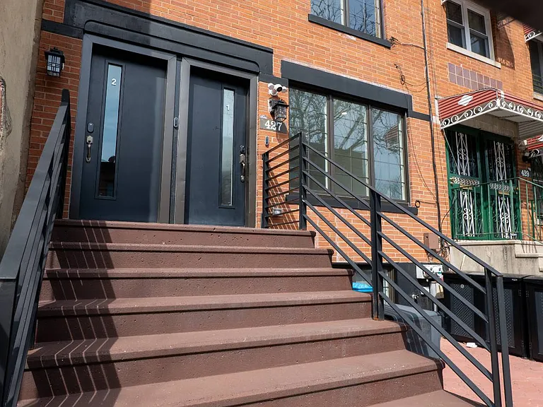 427 Pulaski St #1 — Photo 27