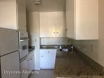 4th image of 627 Dowling Blvd APT 4