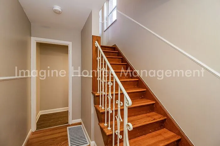 4019 Paxton Ave #2 — Photo 12