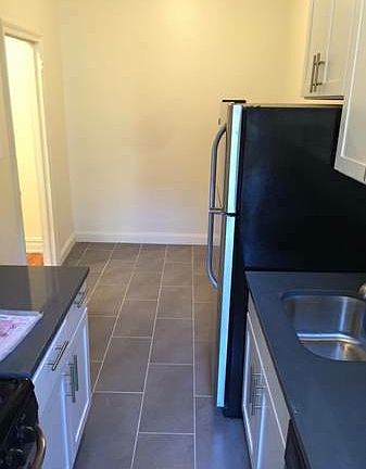 4th image of 8430 126th St