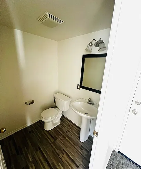 42219 Brighton St — Photo 9