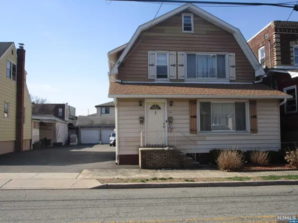 260 Kingsland Ave, Lyndhurst, NJ 07071