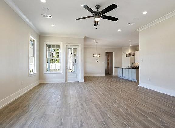 5th image of 50 Palmetto