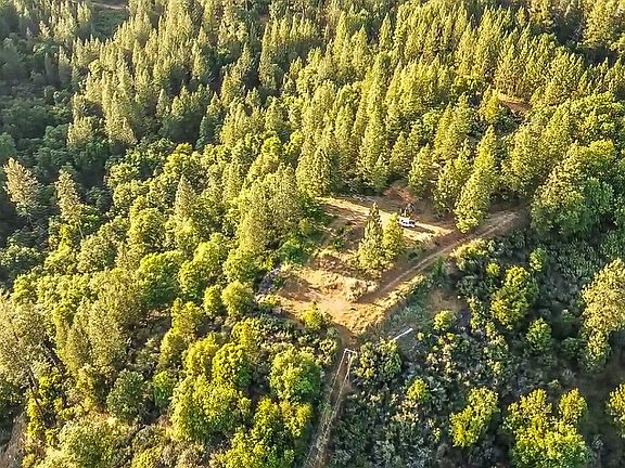 2nd image of 2676 Silver Mountain Rd
