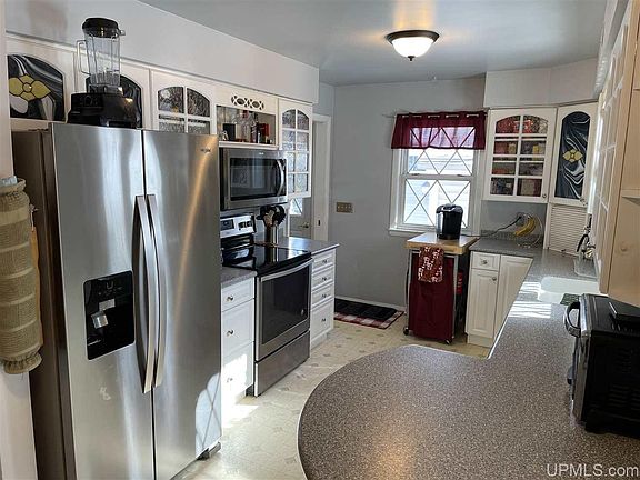 4th image of 1707 W Fair Ave