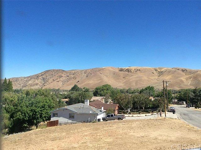 2nd image of 42622 Coolcrest Dr