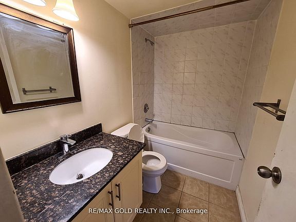 4th image of 335 Driftwood Ave #405