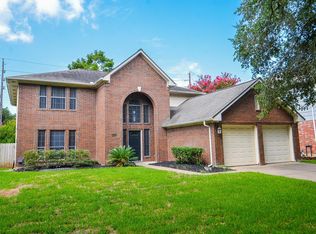6310 Oakburl Ln, Sugar Land, TX 77479