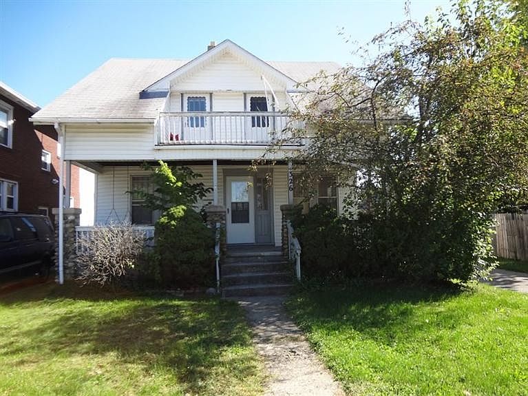 1st image of 326 Poplar St