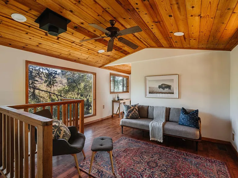 517 Canon View Trl — Photo 12