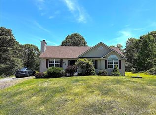 1646 Clover Rd, Long Pond, PA 18334