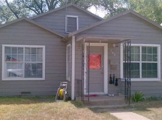 708 Crenshaw St, Bryan, TX 77803