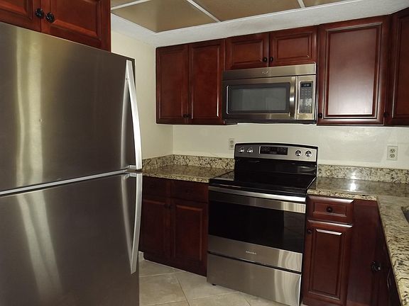 2nd image of 1546 SE Royal Green Cir #203