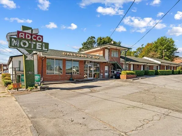 321 N 3rd Ave, Chatsworth, GA 30705