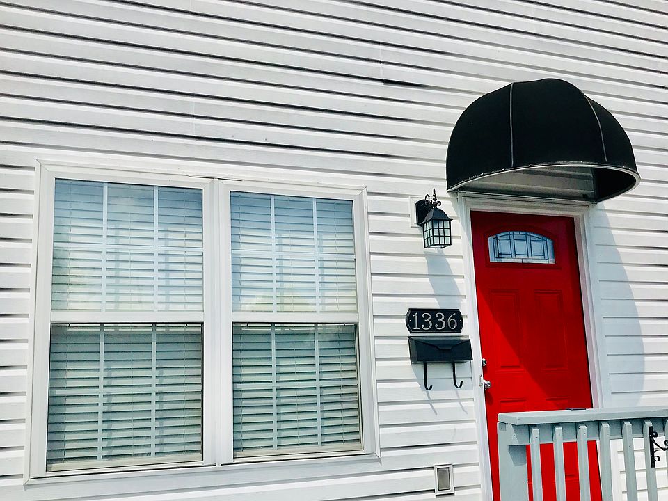 1st image of 1336 Holyoke St