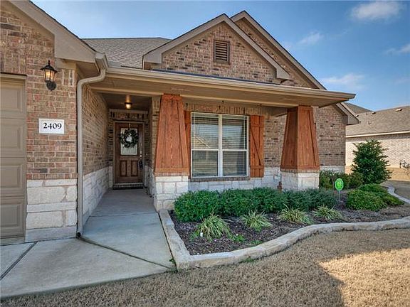 4th image of 2409 Holsten Hills Dr