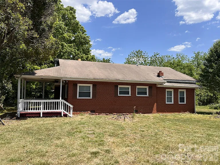 7077 Long Island Rd — Photo 27