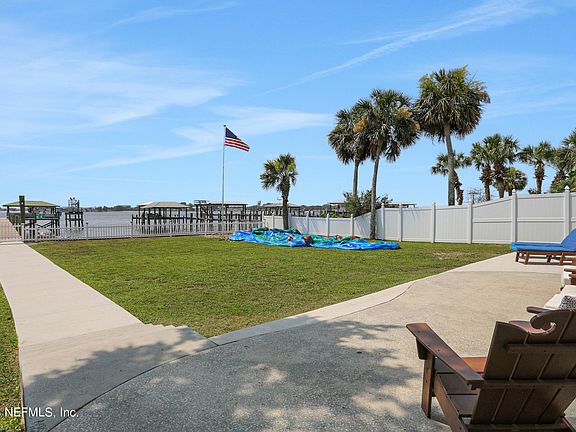 3rd image of 10100 HECKSCHER Drive
