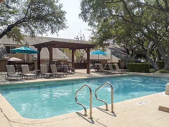 4th image of 8812 Tallwood Dr APT 89