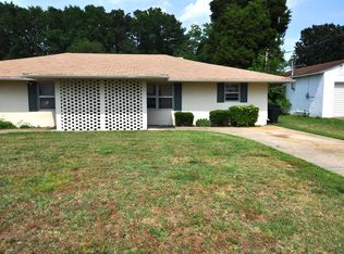 2 McDonald Rd #A, Hampton, VA 23669