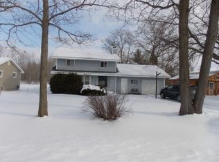 8579 Luce St, Alanson, MI 49706